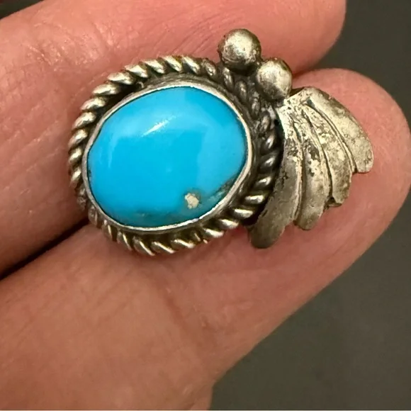 Vintage Signed D Native American Navajo Sterling Silver Turquoise Stud Earrings - Picture 12 of 14